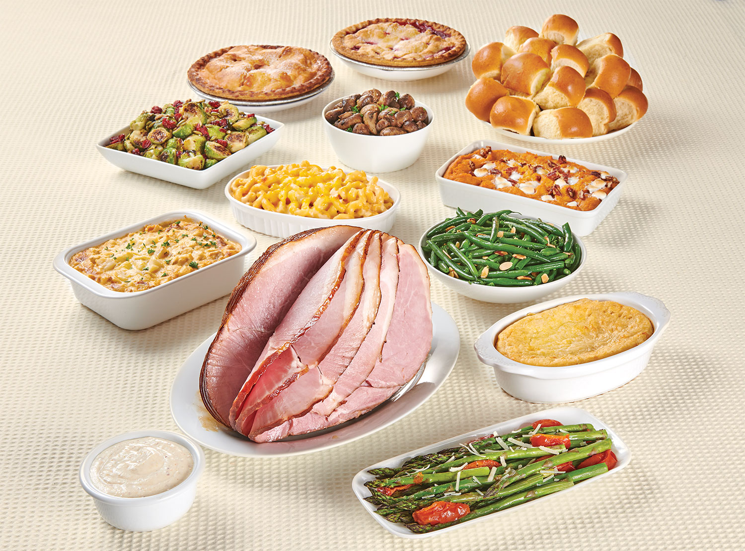 Grand Feast Spiral Sliced Ham Bundle